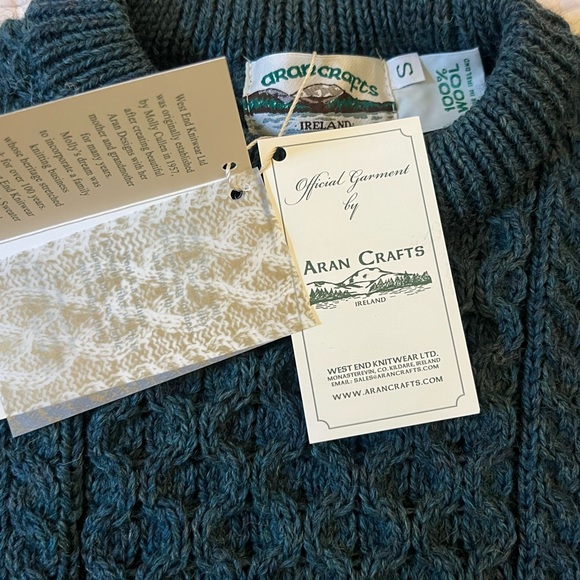 Aran Irish Cable Knit Teal Sweater - Picture 3 of 4
